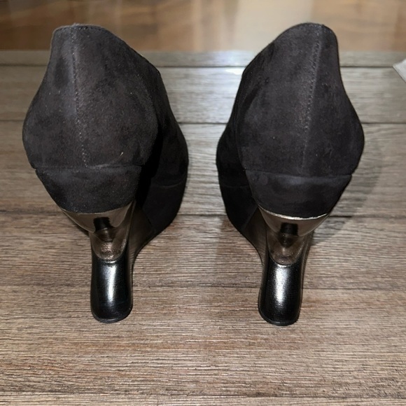 Leifsdottir Katarina Sculptural Inverted Wedge - Picture 4 of 11